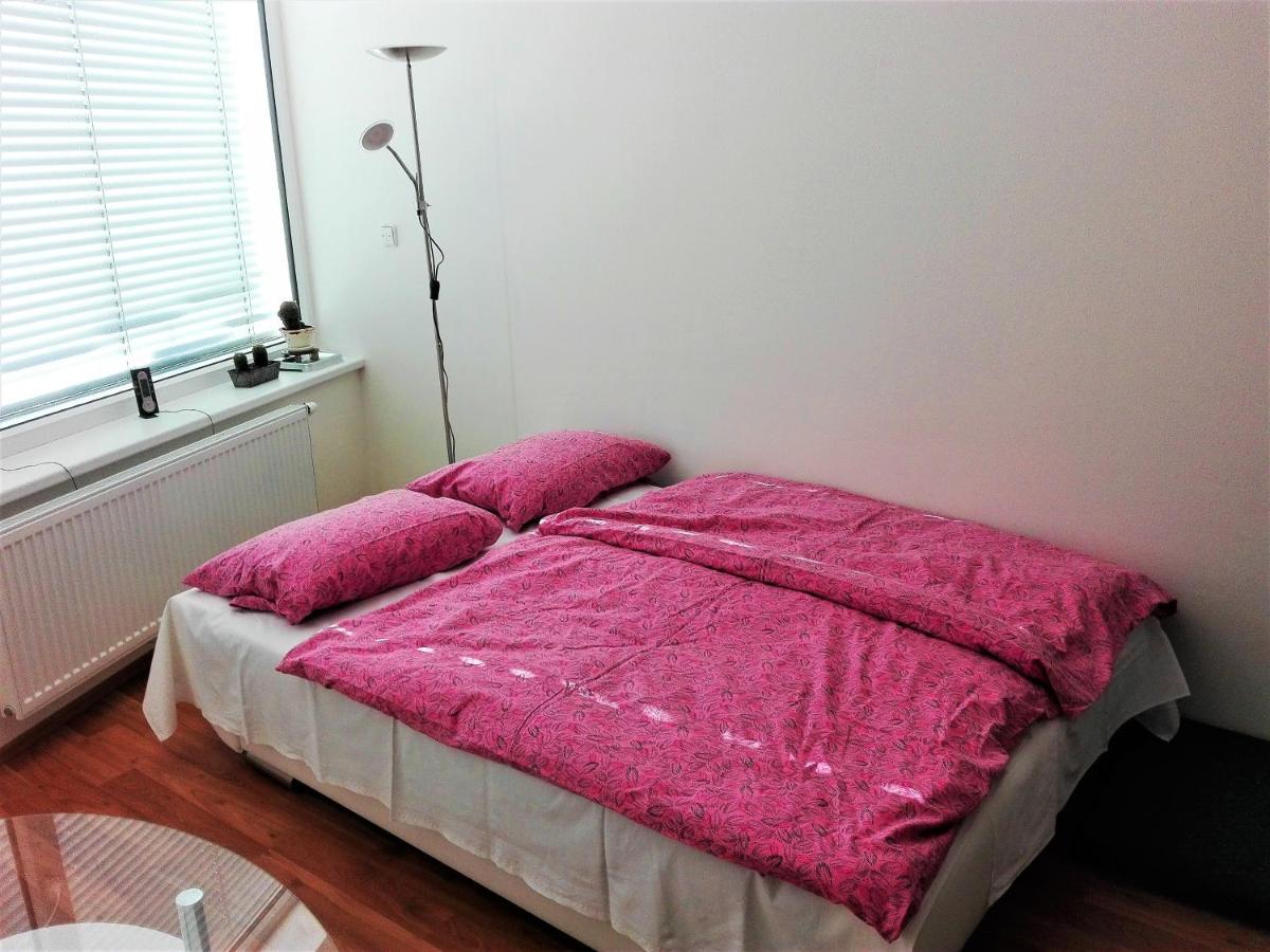 New Apartment With Garage Parking เบอร์โน ภายนอก รูปภาพ