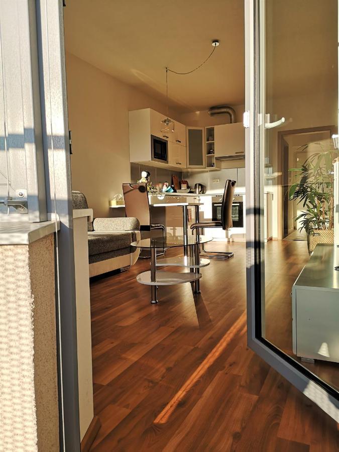 New Apartment With Garage Parking เบอร์โน ภายนอก รูปภาพ